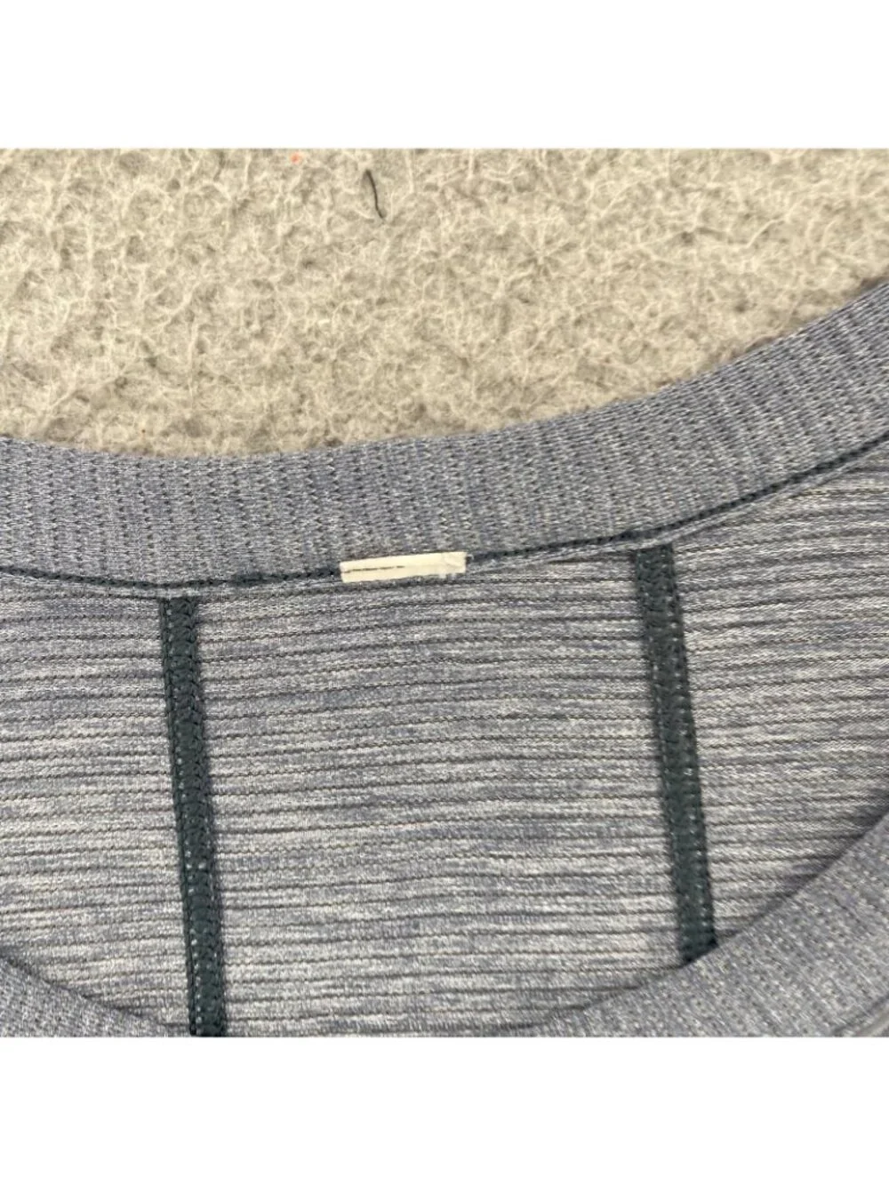 Lululemon Pace Perfect Short Sleeve Heathered Sterling Top Womens 10 Gray Tank